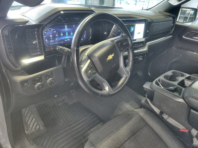 Used 2023 Chevrolet Silverado 1500 LT AWD/4WD image 14