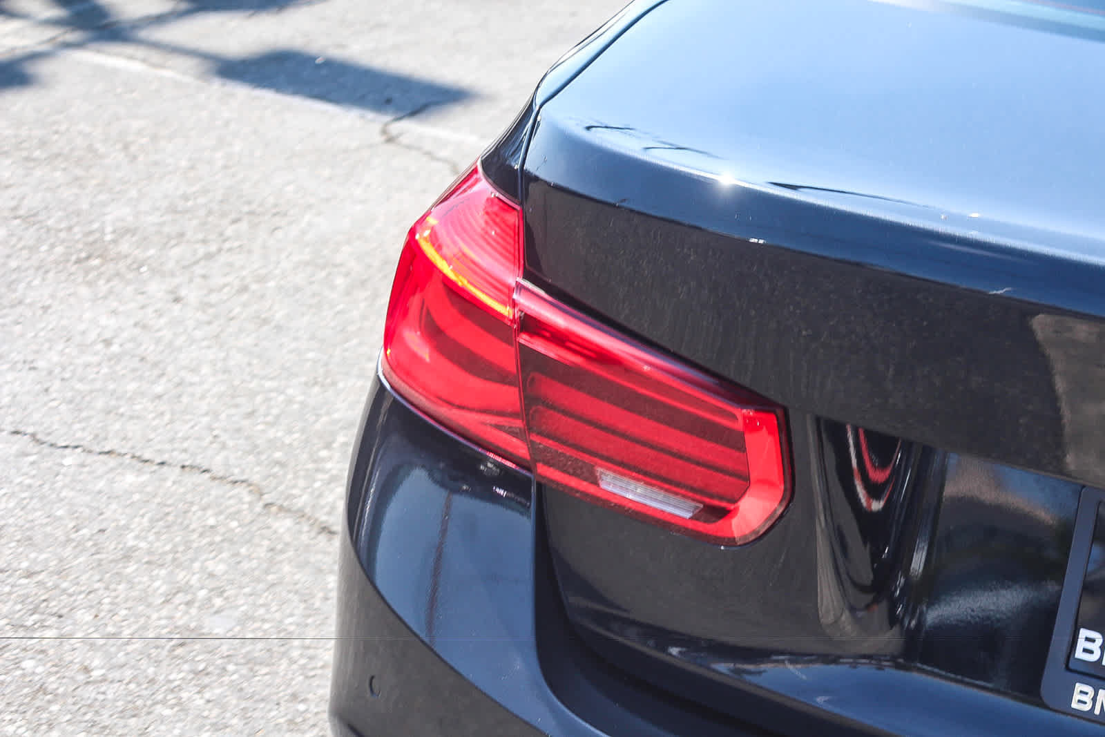Used 2017 BMW 330i Sedan RWD image 7