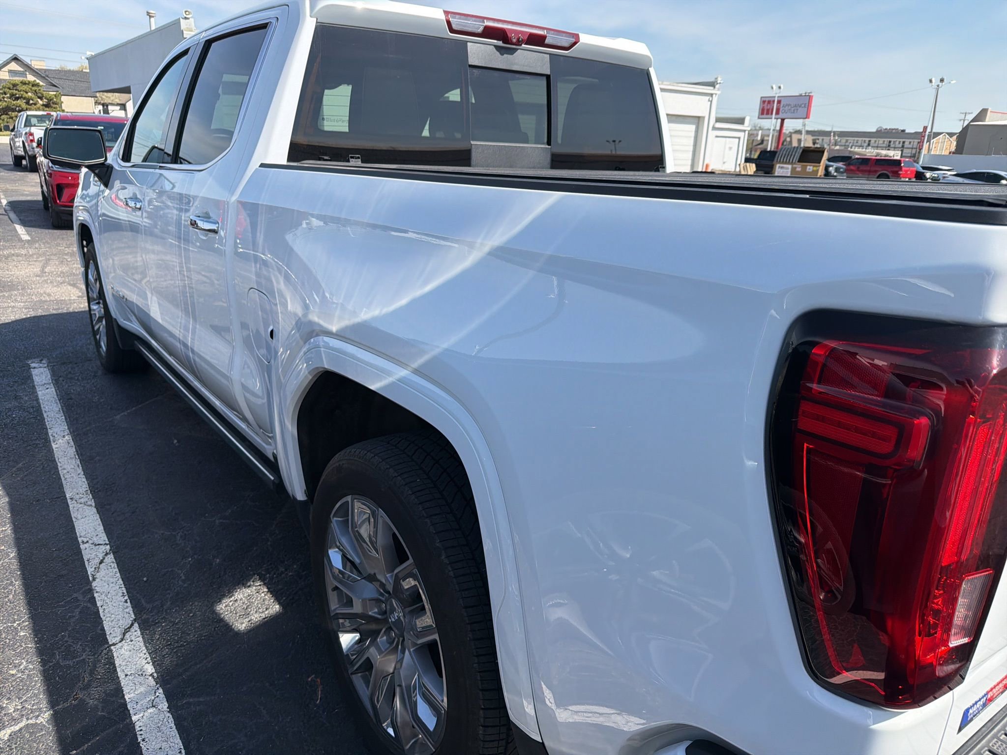 Used 2024 GMC Sierra 1500 Denali w/ Denali Reserve Package image 10