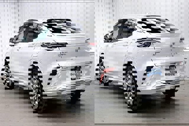 Certified 2025 Buick Envista Avenir image 11