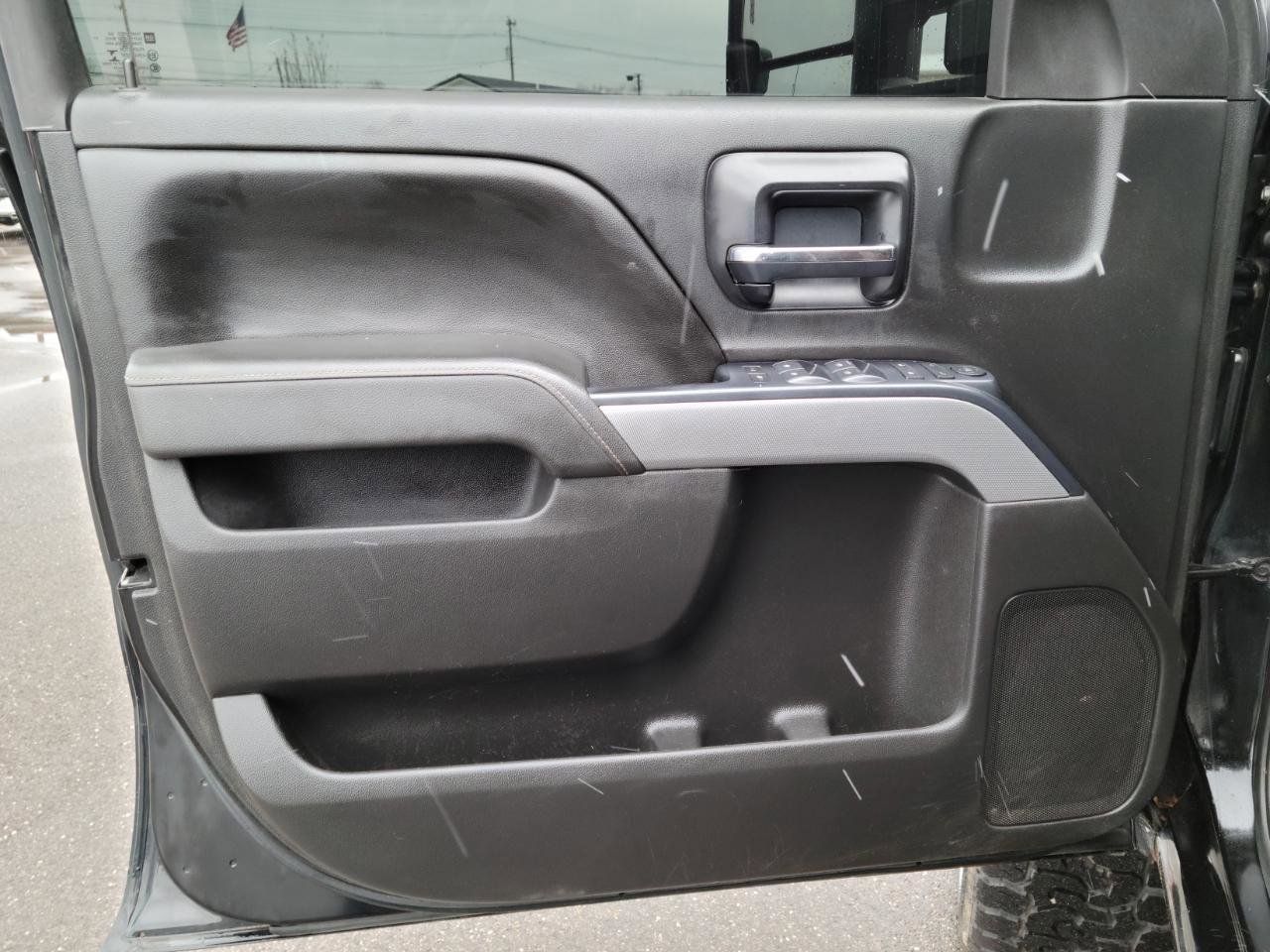 Used 2015 GMC Sierra 2500 SLE w/ SLE Preferred Package image 8