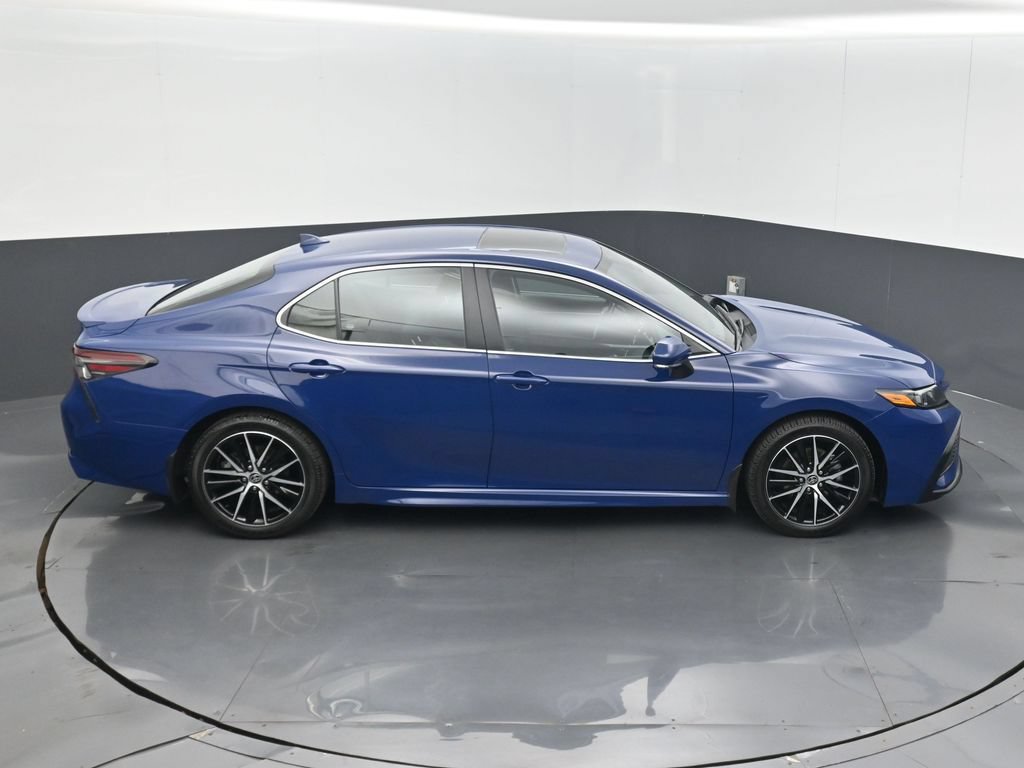 Used 2024 Toyota Camry SE w/ Convenience Package FWD image 14