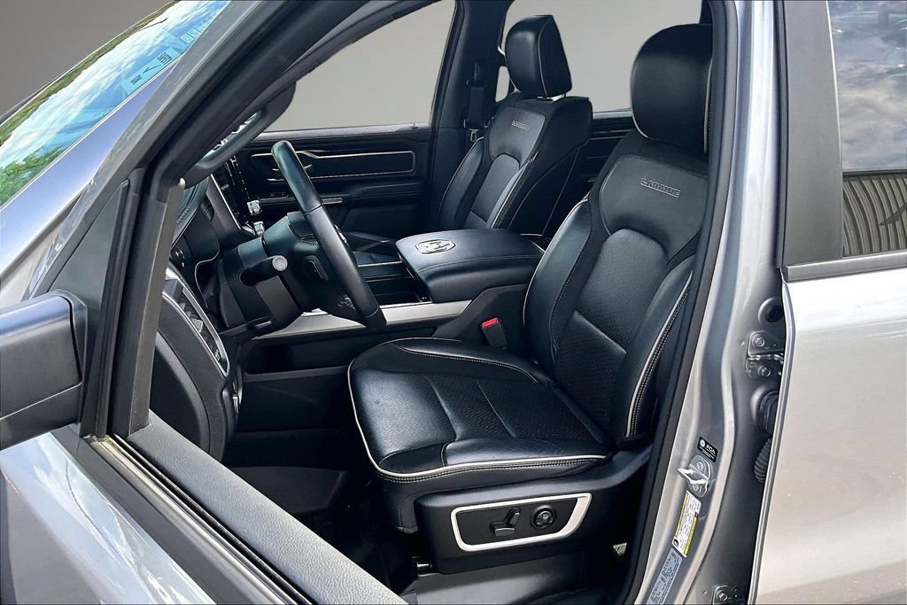 Used 2021 RAM 1500 Laramie w/ Sport Appearance Package AWD/4WD image 22