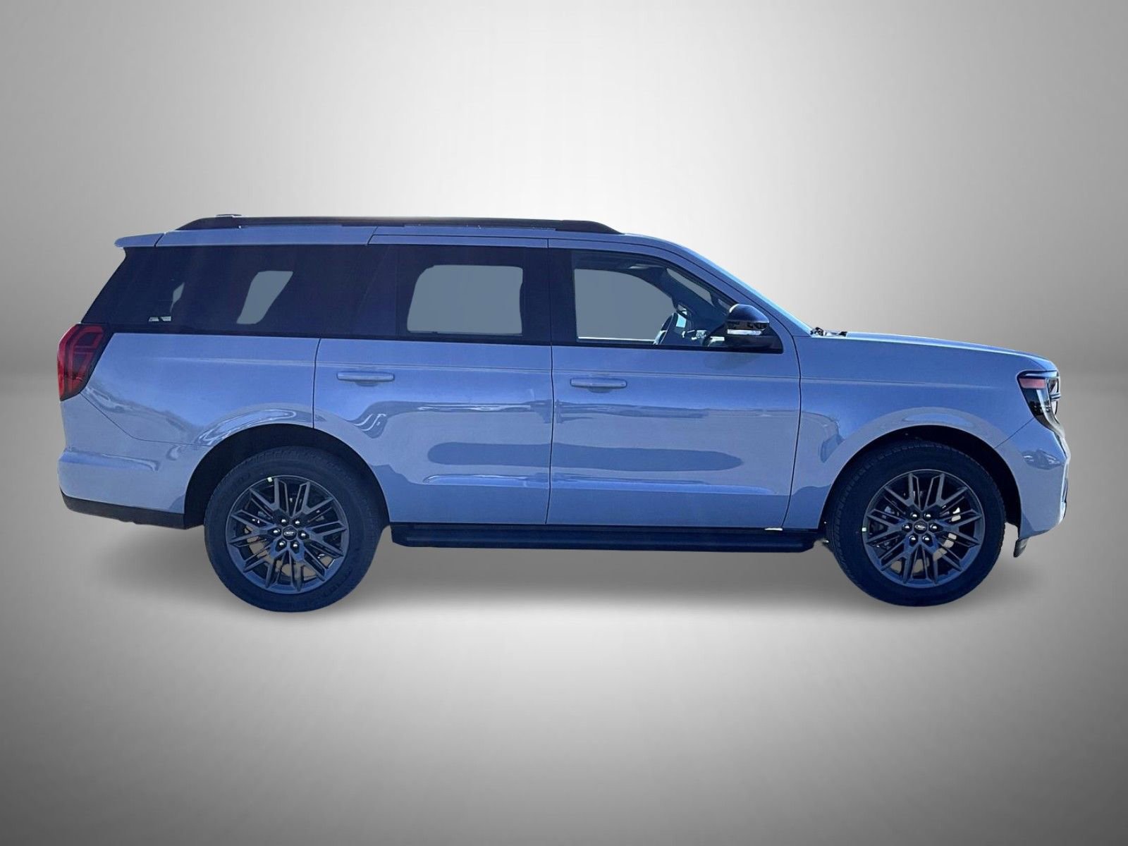 New 2026 Ford Expedition Platinum w/ Stealth Appearance Package image 4