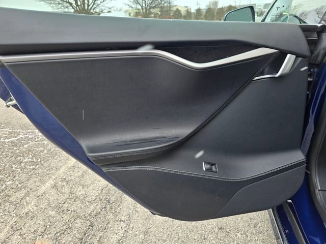 Used 2019 Tesla Model S Long Range image 32