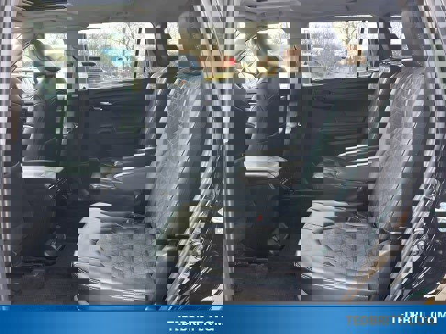 Used 2024 Toyota Highlander XLE image 12