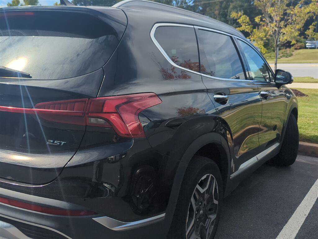 Used 2023 Hyundai Santa Fe Limited FWD image 3