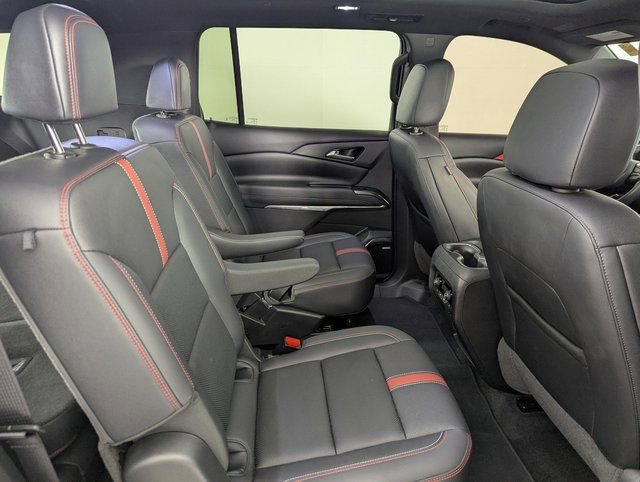 Used 2024 Chevrolet Traverse RS AWD/4WD image 22