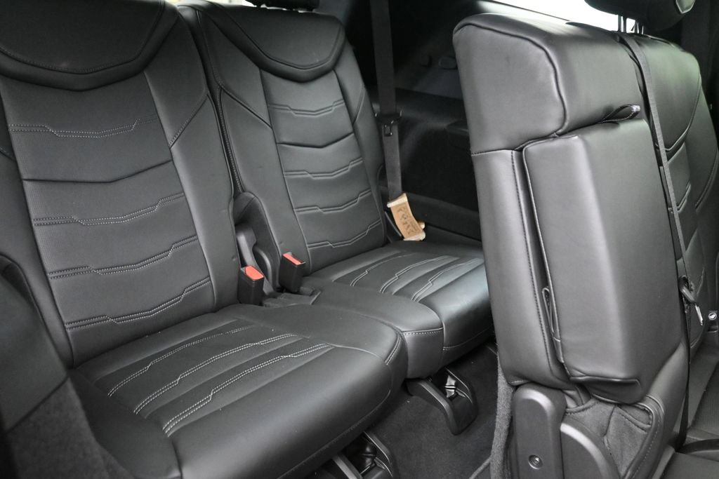 Certified 2025 Cadillac XT6 Premium Luxury w/ Platinum Package AWD/4WD image 11