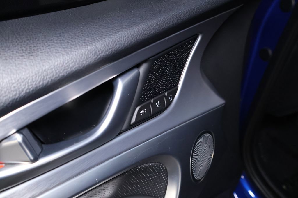 Used 2020 Genesis G70 2.0T w/ Elite Package image 15