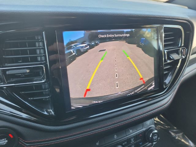 Used 2025 Dodge Durango GT image 34