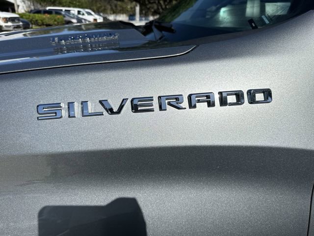 Used 2025 Chevrolet Silverado 1500 Custom image 10