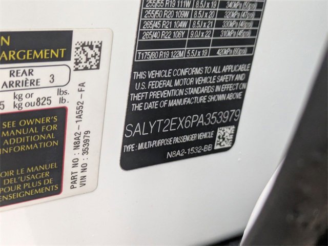 Used 2023 Land Rover Range Rover Velar R-Dynamic S image 22