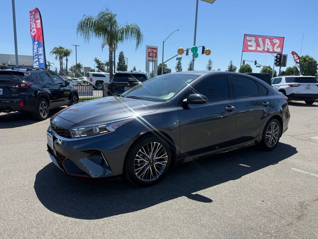 Used 2023 Kia Forte GT-Line w/ GT-Line Premium Package image 3
