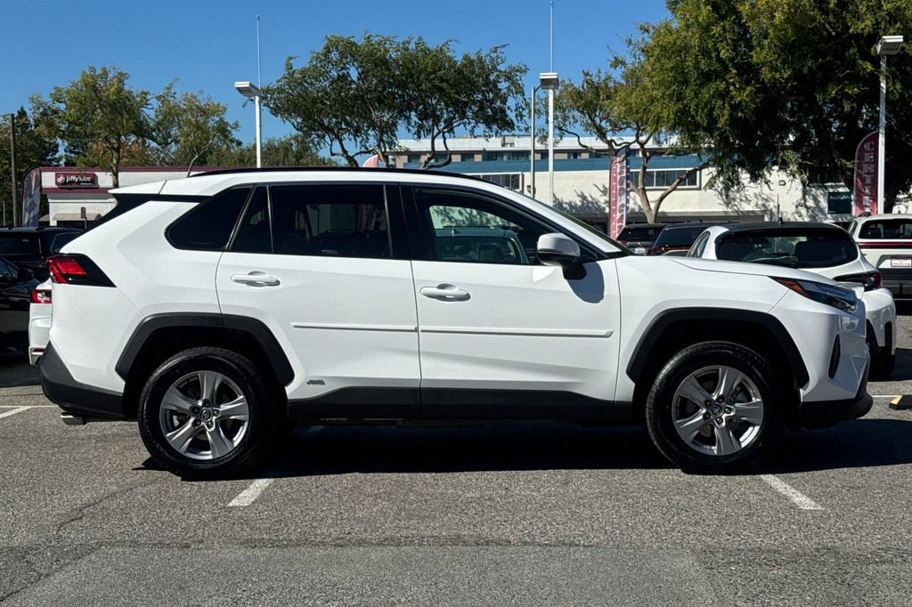 Certified 2025 Toyota RAV4 XLE AWD/4WD video 2
