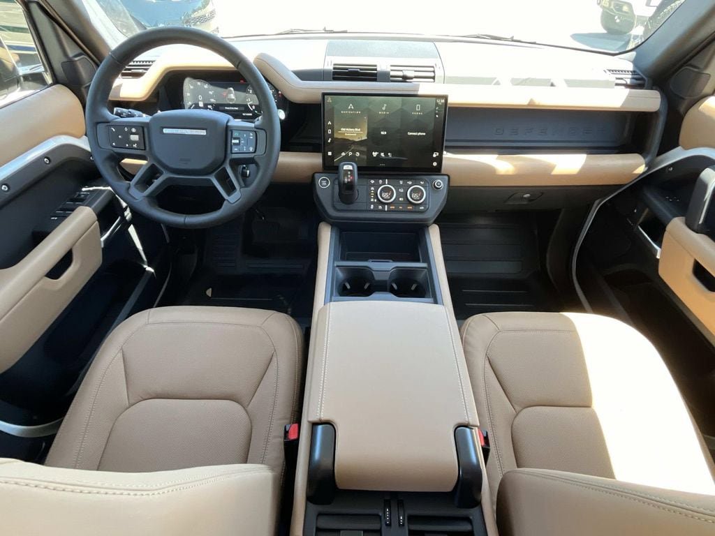 New 2026 Land Rover Defender 110 S AWD/4WD image 9