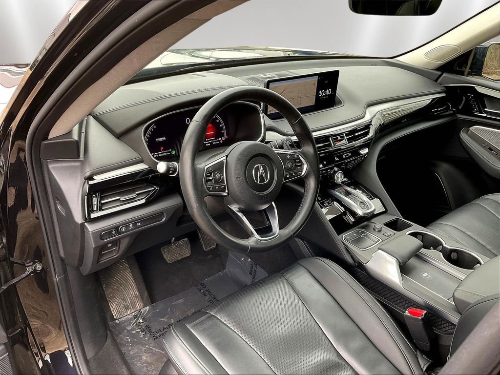 Used 2023 Acura MDX SH-AWD w/ Technology Package image 17