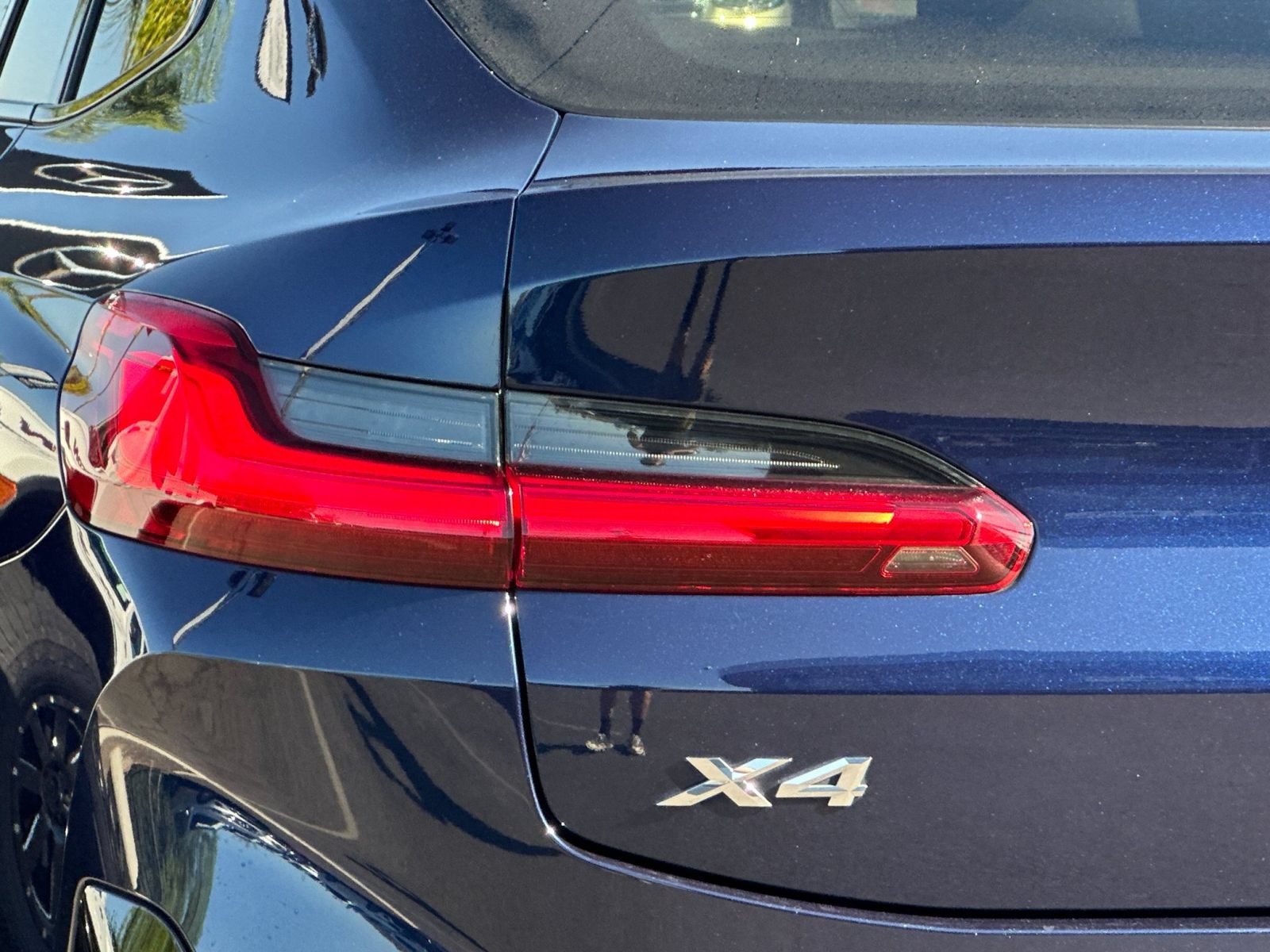 Used 2024 BMW X4 xDrive30i w/ Premium Package AWD/4WD image 33