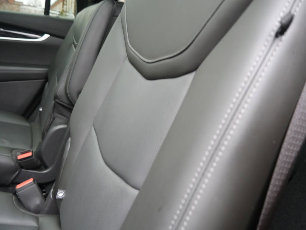 Used 2024 Cadillac XT6 Premium Luxury w/ Technology Package image 23