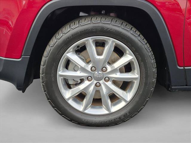 Used 2014 Jeep Cherokee Limited FWD image 22