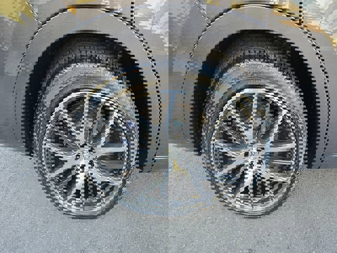 Used 2020 Maserati Levante GTS image 34