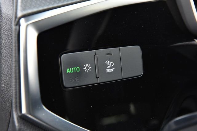 Used 2025 Audi Q3 2.0T Premium Plus w/ Premium Plus Package image 12