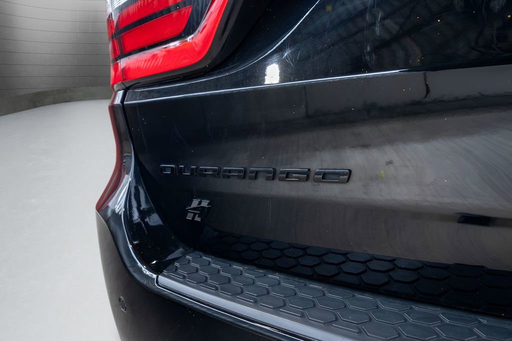 Used 2022 Dodge Durango R/T w/ Blacktop Package AWD/4WD image 19
