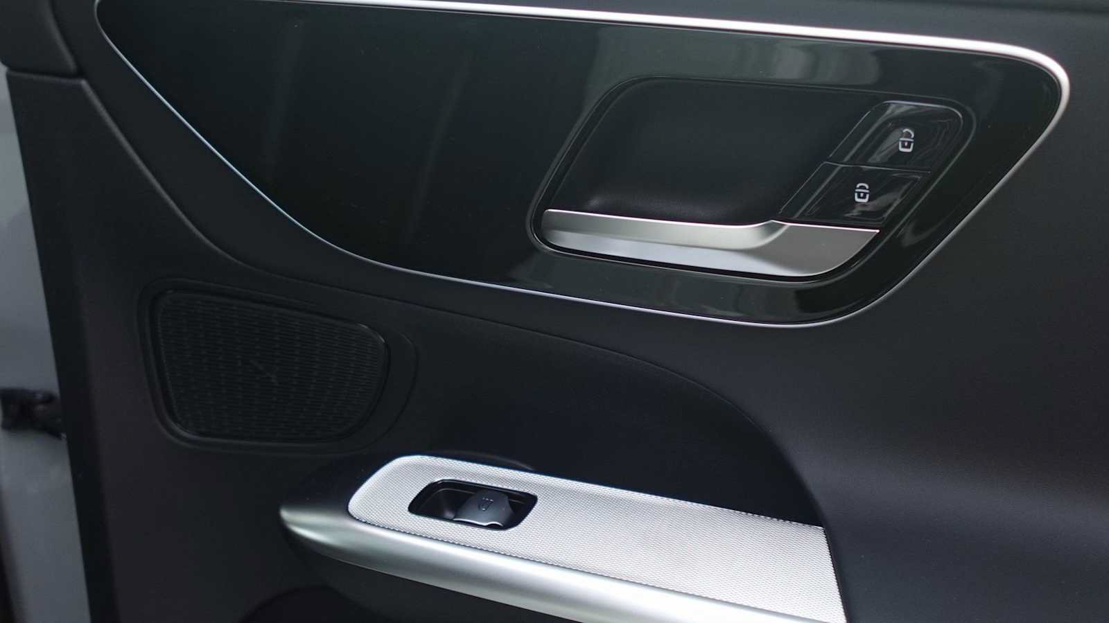 New 2026 Mercedes-Benz GLC 43 AMG 4MATIC image 43
