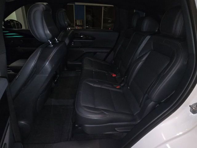 Used 2024 Lincoln Nautilus Premier w/ Equipment Group 102A image 22