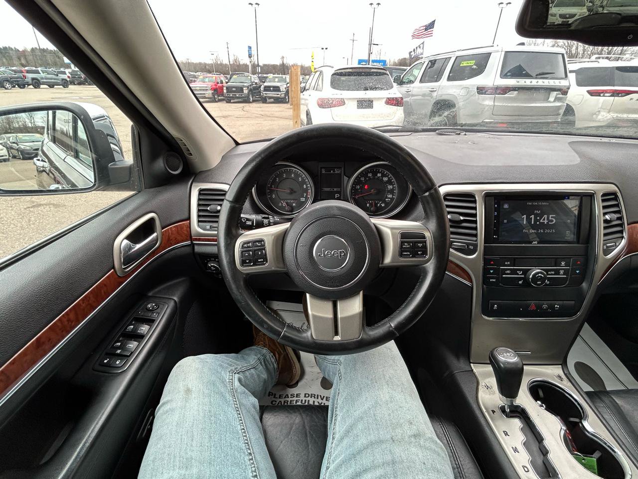 Used 2013 Jeep Grand Cherokee Limited image 31