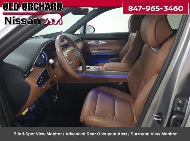 Used 2025 Genesis GV70 2.5T w/ Advanced Package AWD/4WD image 8