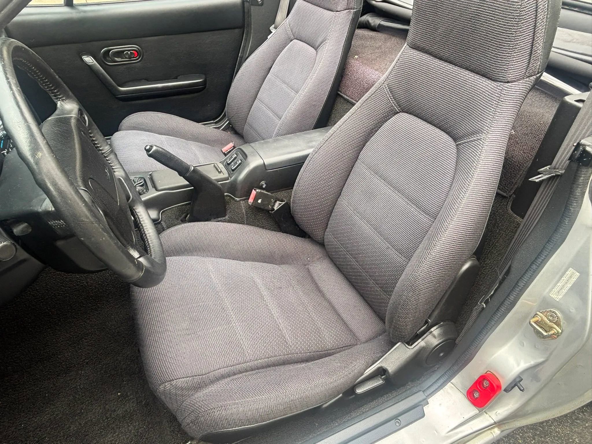 Used 1990 MAZDA MX-5 Miata RWD image 28