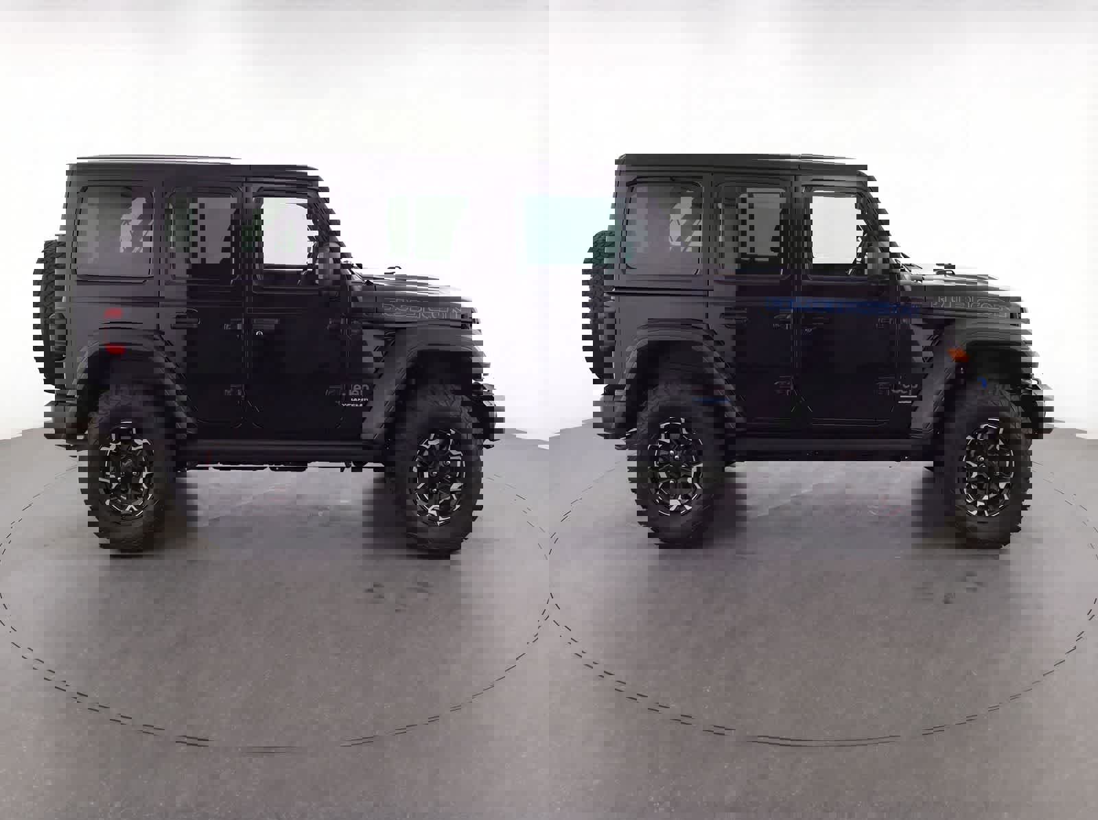 Used 2022 Jeep Wrangler Unlimited Rubicon 4xe w/ Safety Group image 8