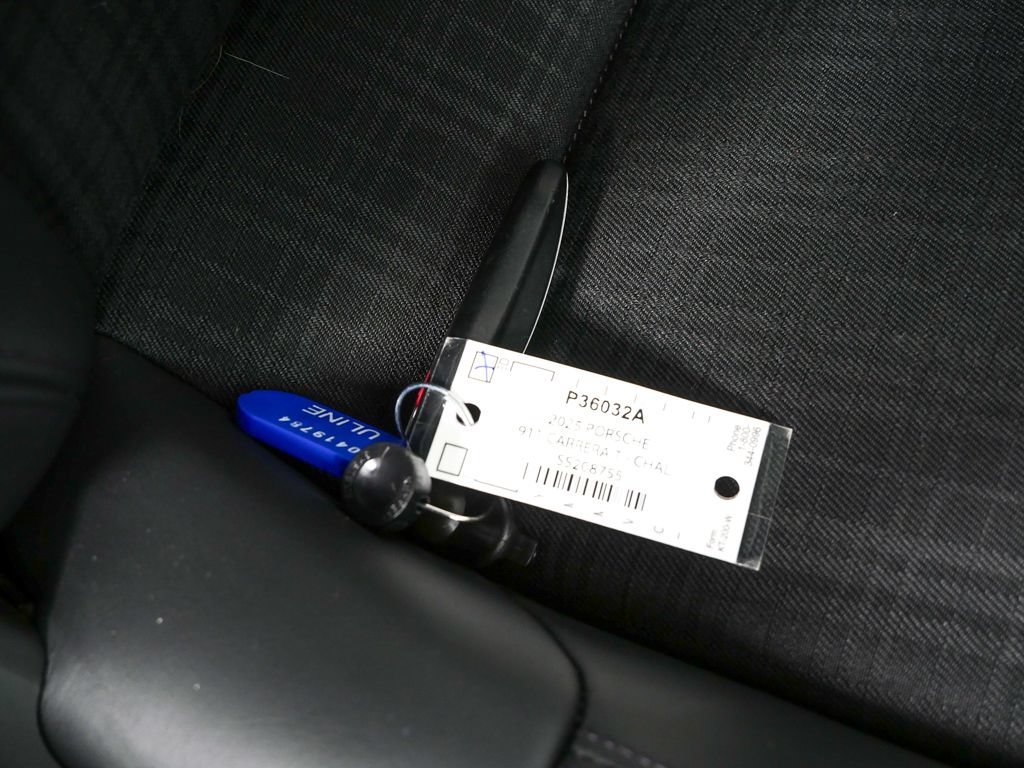 Certified 2025 Porsche 911 Carrera RWD image 29