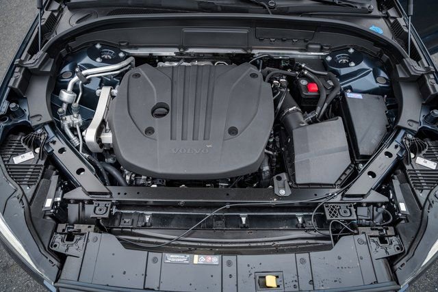 New 2026 Volvo XC60 B5 Ultra w/ Protection Package Premier image 19