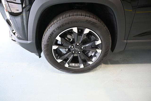 New 2026 Chevrolet Equinox RS w/ LPO, Floor Liner Package image 30