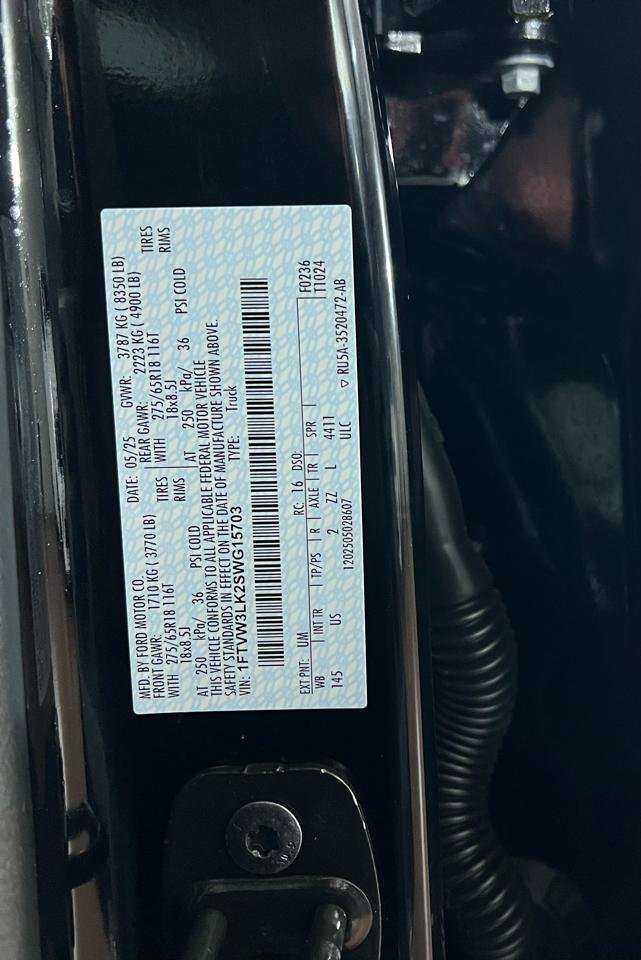 Used 2025 Ford F150 Lightning XLT image 37