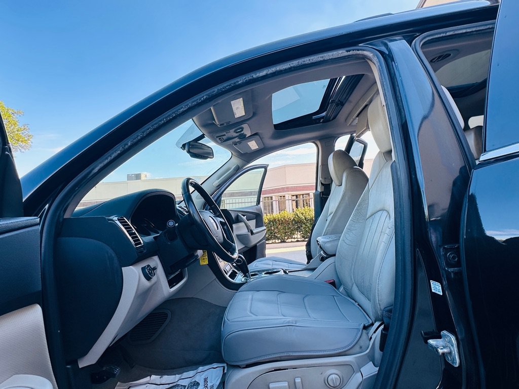 Used 2011 GMC Acadia Denali FWD image 11