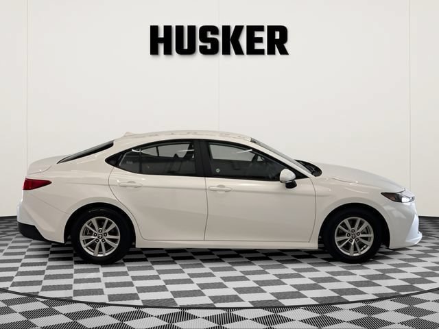 Used 2025 Toyota Camry LE FWD image 20