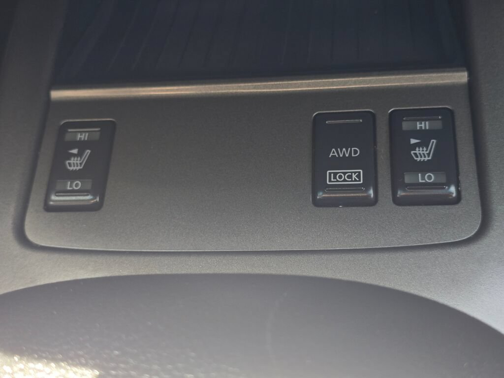 Used 2013 Nissan Murano SL w/ Navigation Pkg AWD/4WD image 35