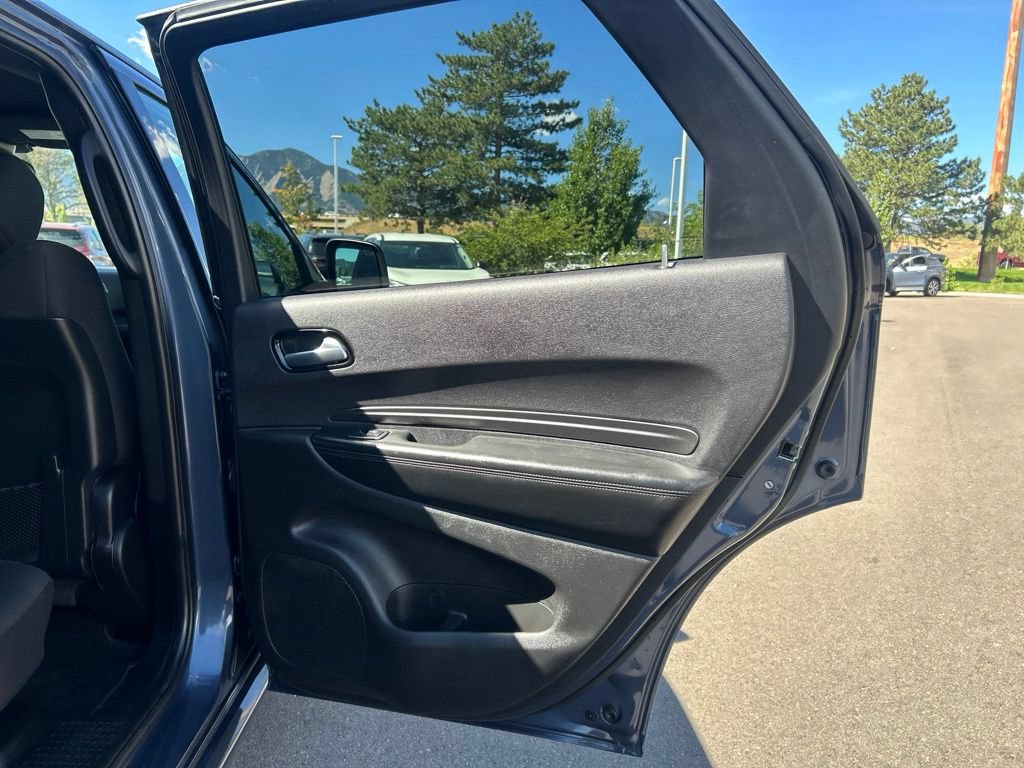 Used 2021 Dodge Durango SXT AWD/4WD image 14
