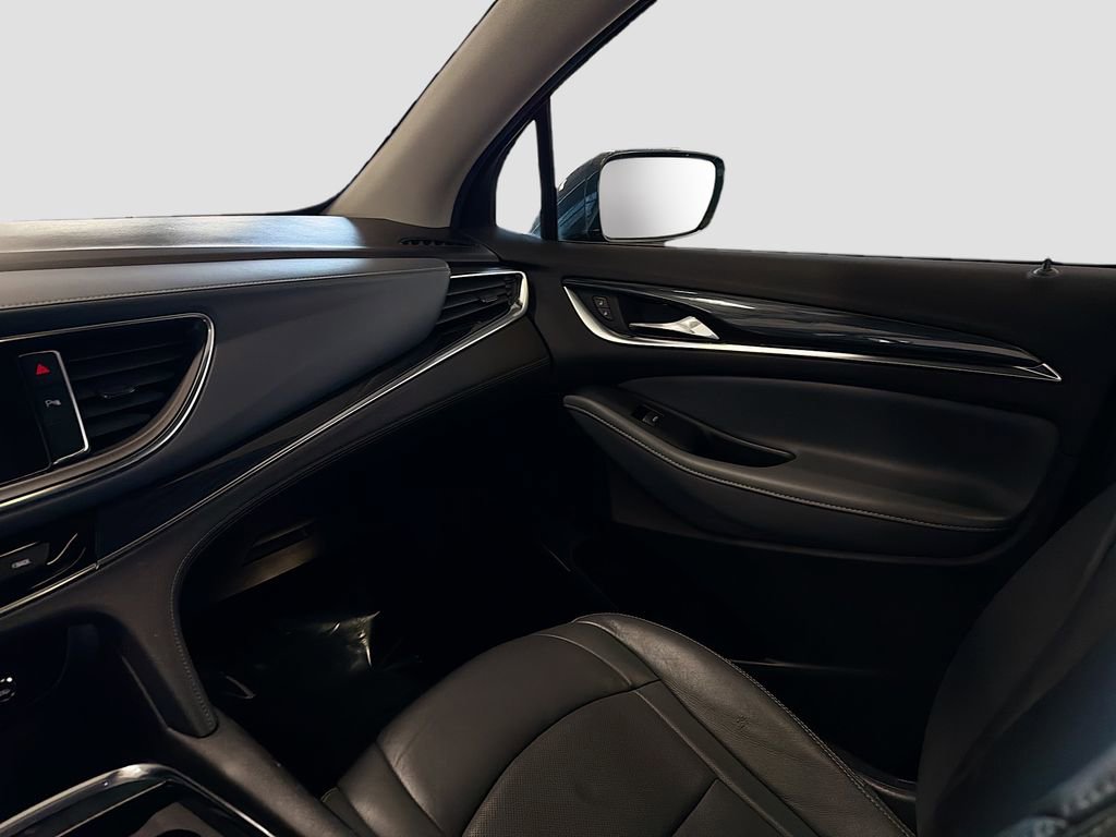 Used 2019 Buick Enclave Essence image 24