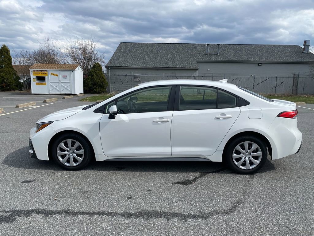 Used 2021 Toyota Corolla SE image 9