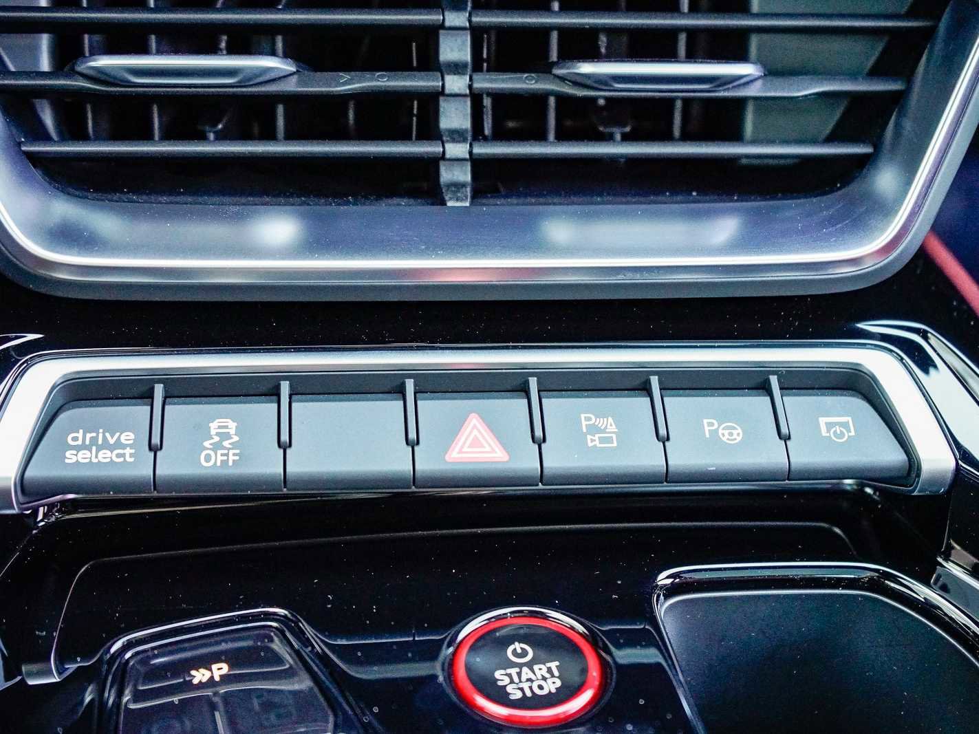 Used 2024 Audi e-tron GT Prestige w/ Prestige Package image 22