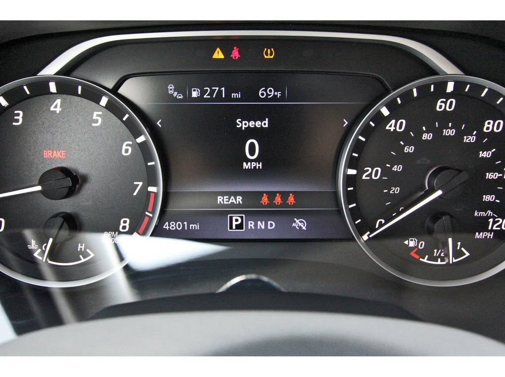 Used 2025 Nissan Frontier SV w/ SV Convenience Package RWD image 14