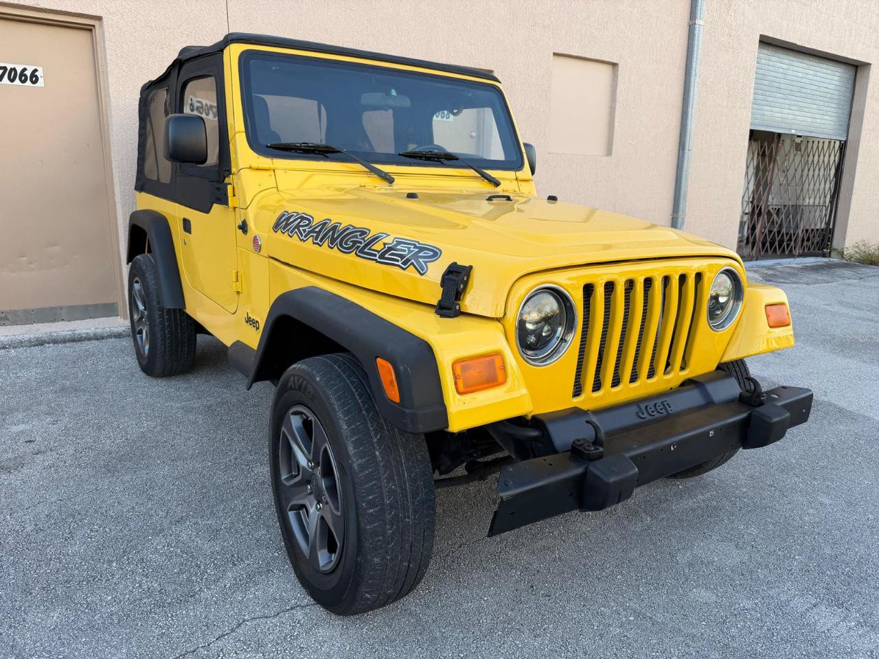 Used 2006 Jeep Wrangler SE AWD/4WD image 3