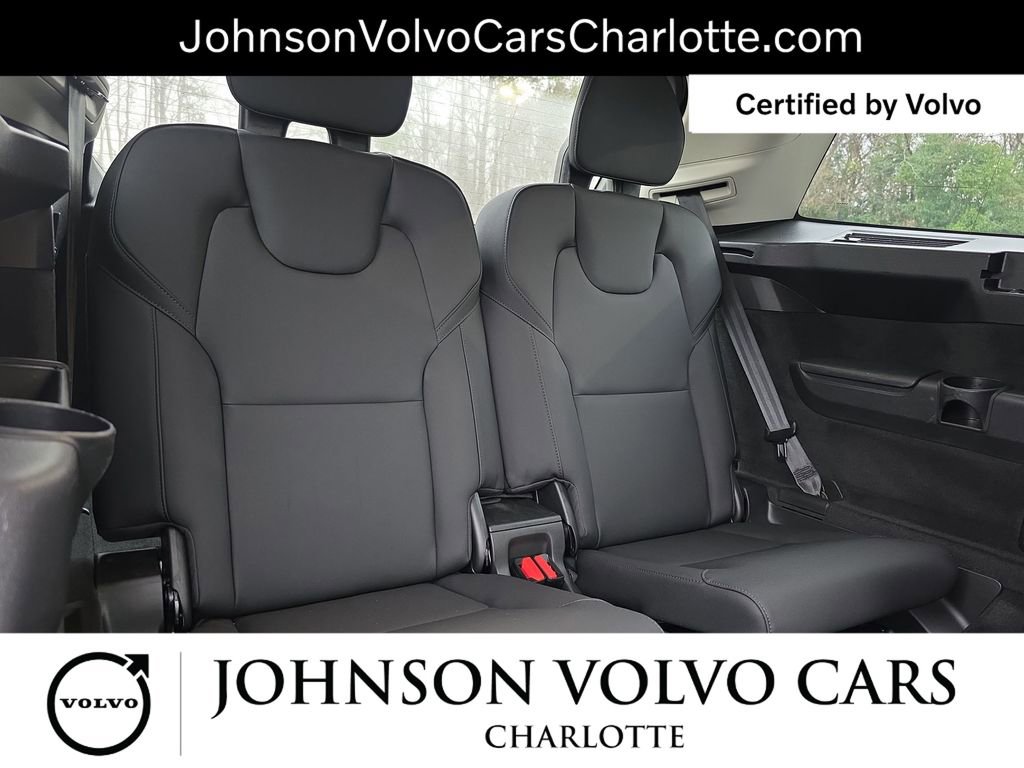 Certified 2025 Volvo XC90 B6 Plus image 12