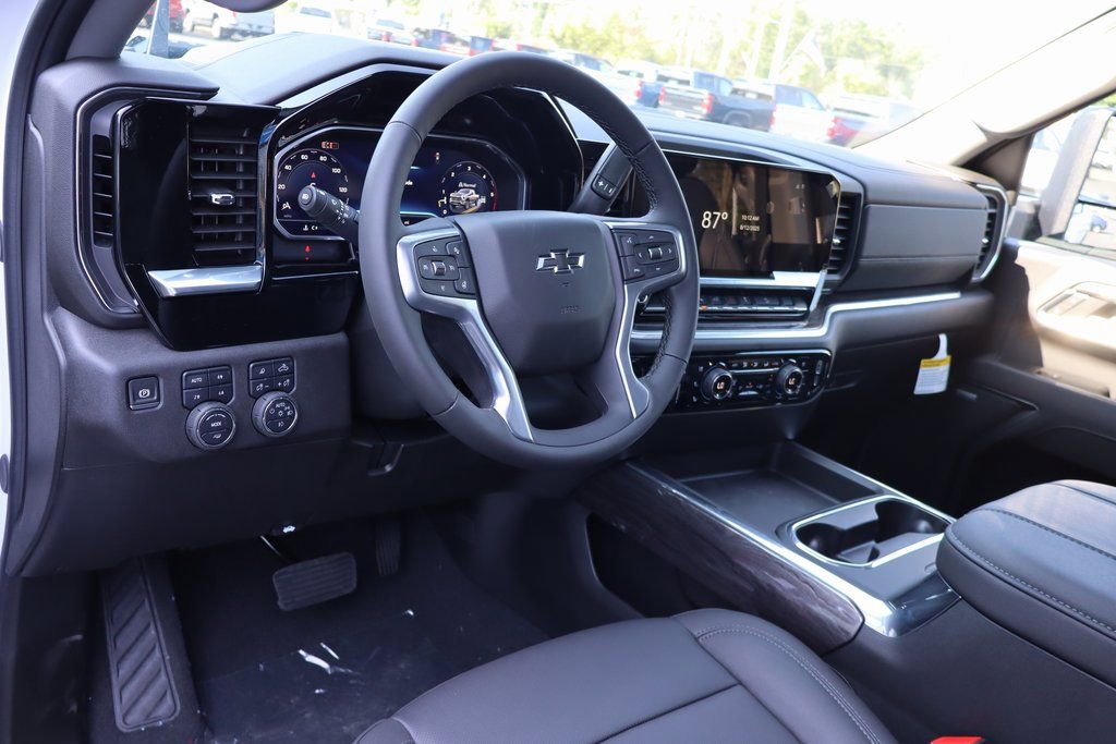 New 2025 Chevrolet Silverado 2500 LTZ w/ Trail Boss Package image 6