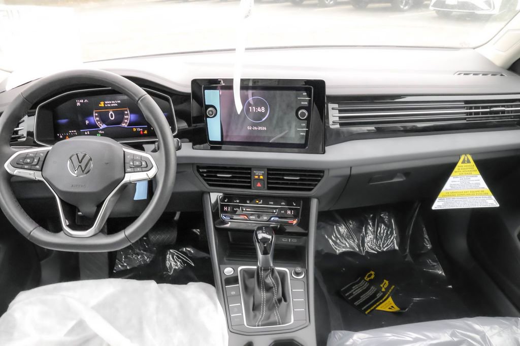 New 2026 Volkswagen Jetta SE FWD image 33