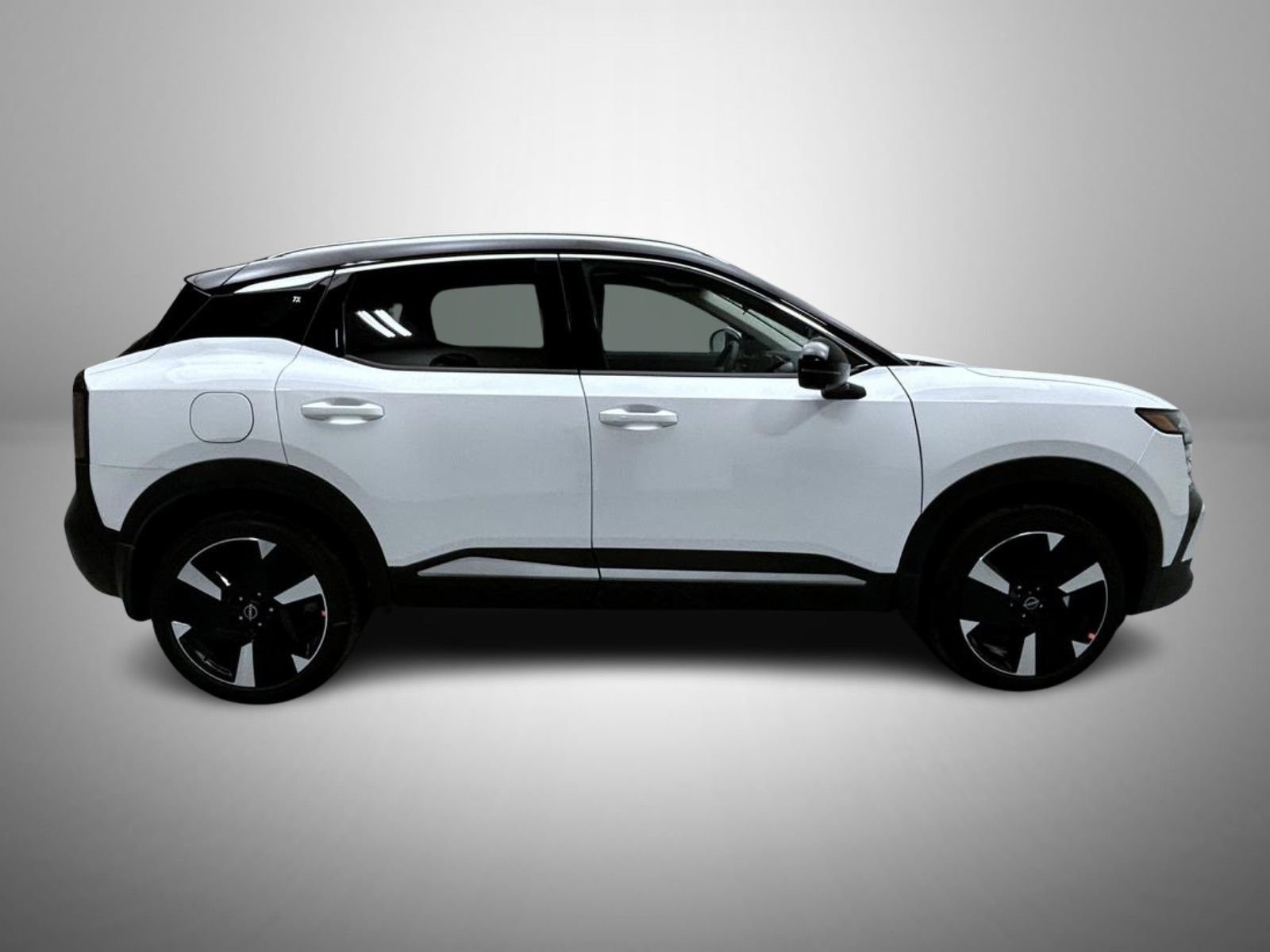 New 2026 Nissan Kicks SR w/ SR Premium Package AWD/4WD image 4